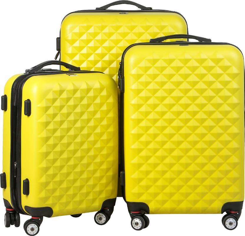 CarryTrip Expander HardSide Luggage Set of 3 TrolleyTravel