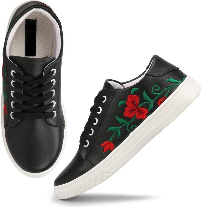 COMMANDER 408 Sneakers For Women