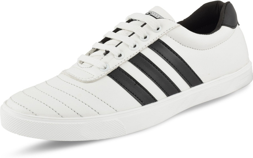 adidas white sneakers flipkart