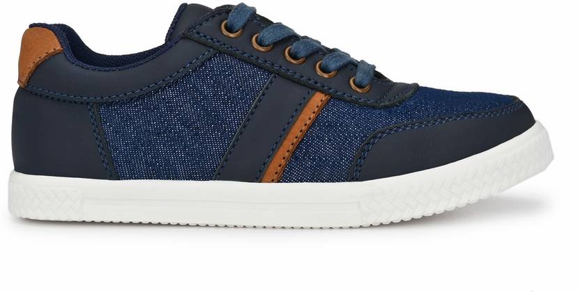 Tuskey Boys Lace Sneakers