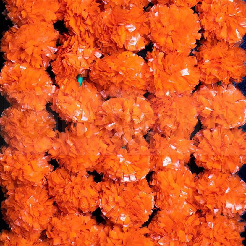 KIANO Kiano Artificial Marigold Fluffy Flowers with Big Bell Garlands