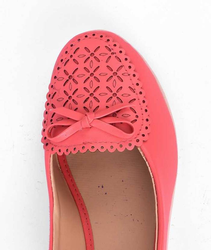 New Latest Design with Stylish Bellies For Women  (Pink)