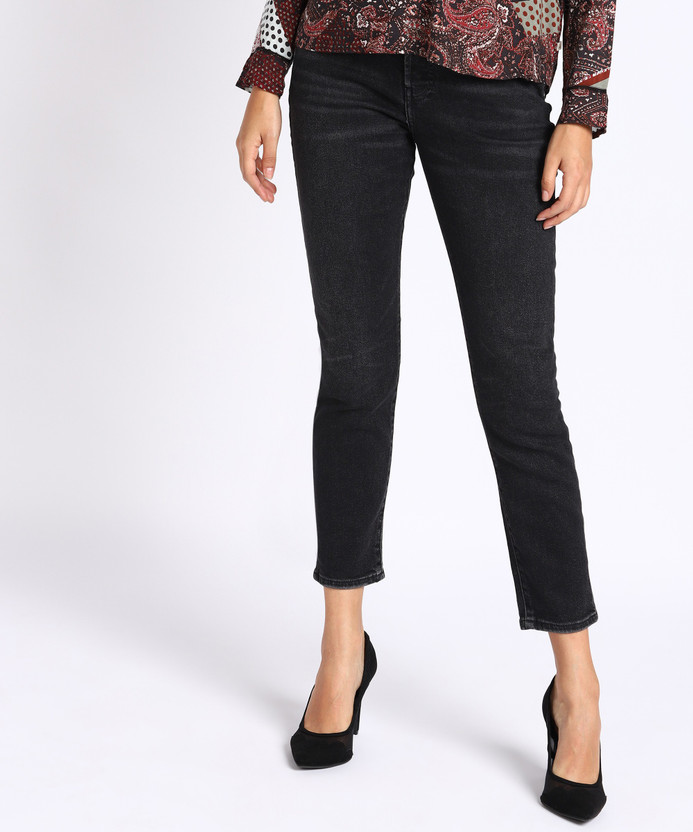 FOREVER 21 Slim Women Black Jeans - Buy 