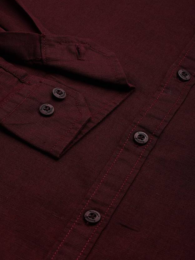 Men Regular Fit Solid Spread Collar Casual Shirt