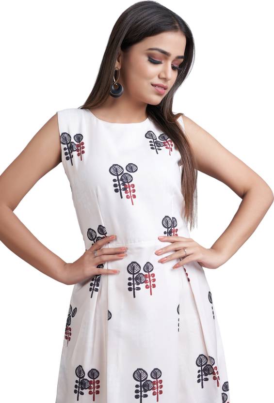 Women Fit and Flare White, Black Dress