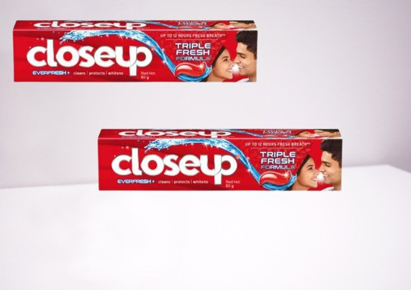 Closeup TRIPLE FRESH TOOTH PASTE 90 g Pack of 2 Paste -22123