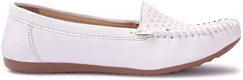Stylish Bellies For Women Loafers For Women  (White)
