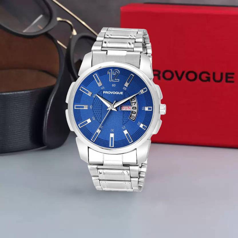 Analog watch with cheap date and day display