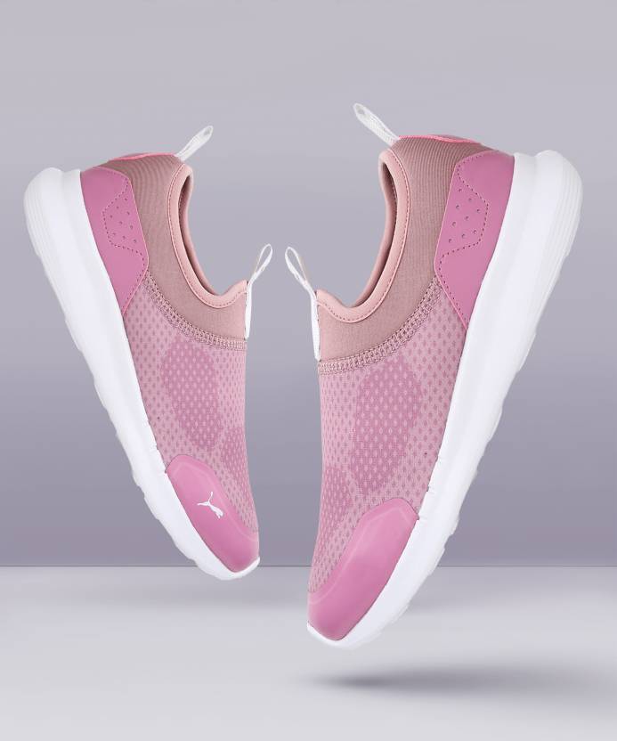 Comfort Wns Slipon V2 Walking Shoes For Women  (Pink)