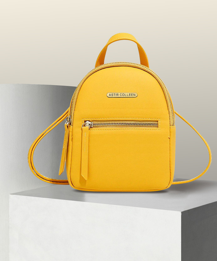 Flat Zip - Yellow
