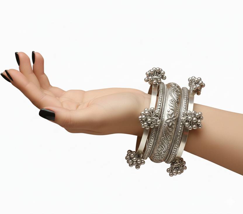 moderntech Alloy Silver Bangle