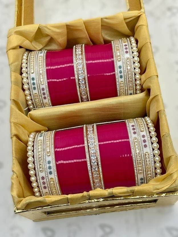 T4 JEWELS Plastic Gold-plated Chudas