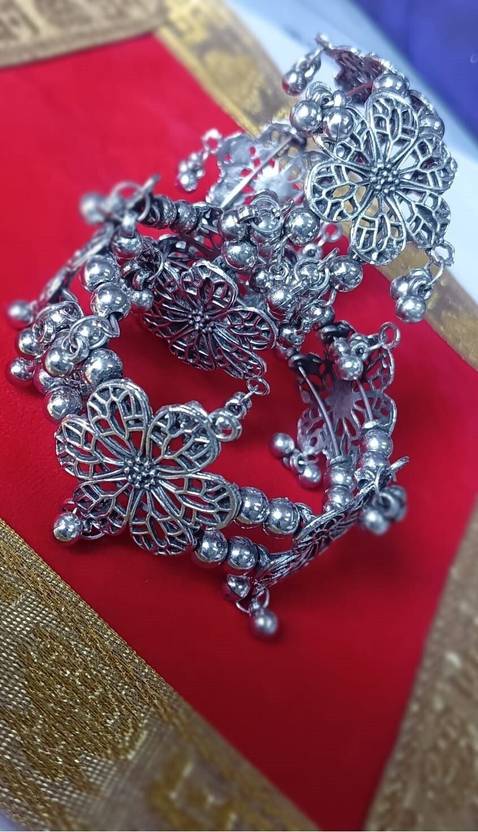 Samridhi DC Metal, Oxidised Silver, Alloy Bangle