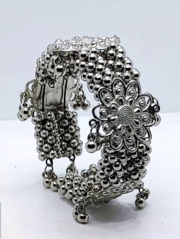 Samridhi DC Metal, Oxidised Silver, Alloy Bangle