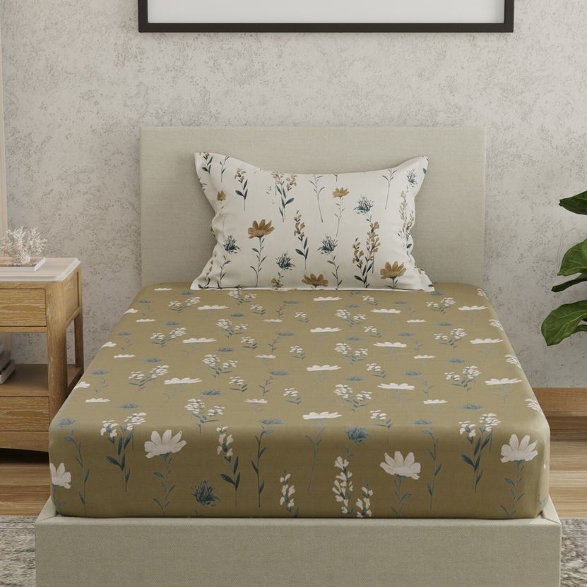 Huesland Cotton Single Flat 144 TC Floral Bedsheet with 2 Pillow - Image 10