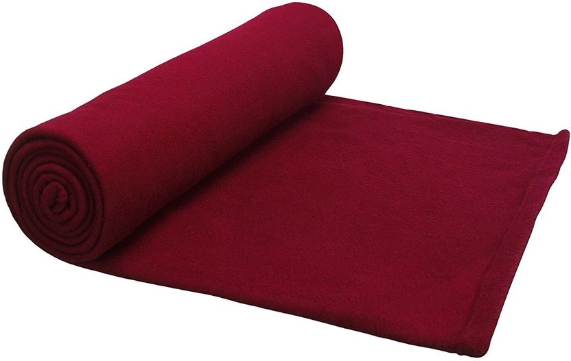 Huemic Solid Single Fleece Blanket for AC Room (Polyester, Red) - Image 1