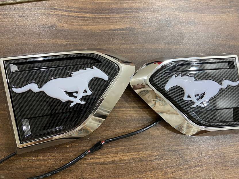 Ride2joy Mustang Logo Car LED Side Vent Exterior Light Car Fancy Lights