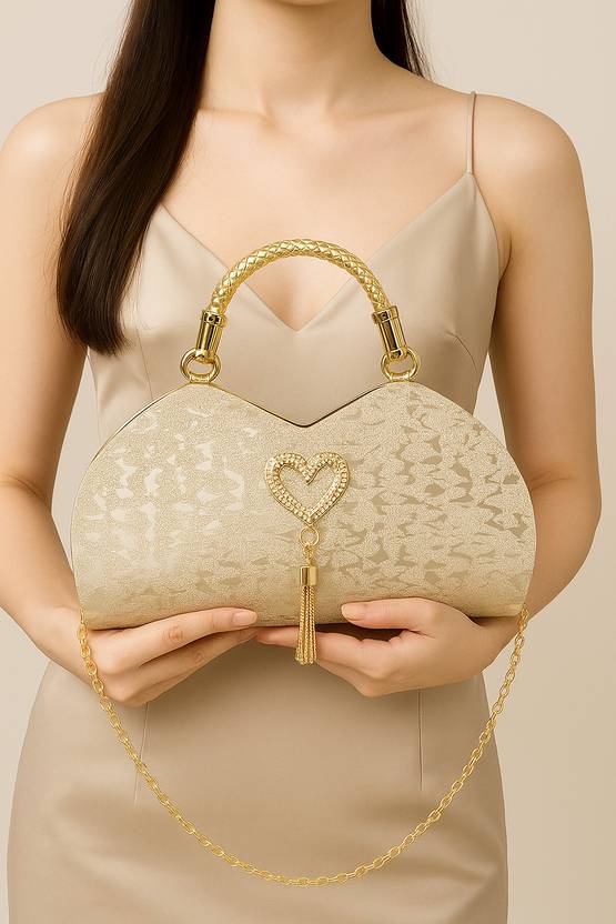 apricus Party White  Clutch