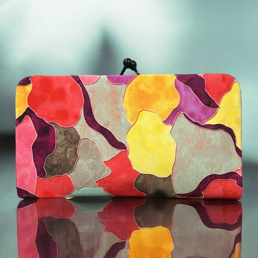 clarisjames Casual Pink Clutch
