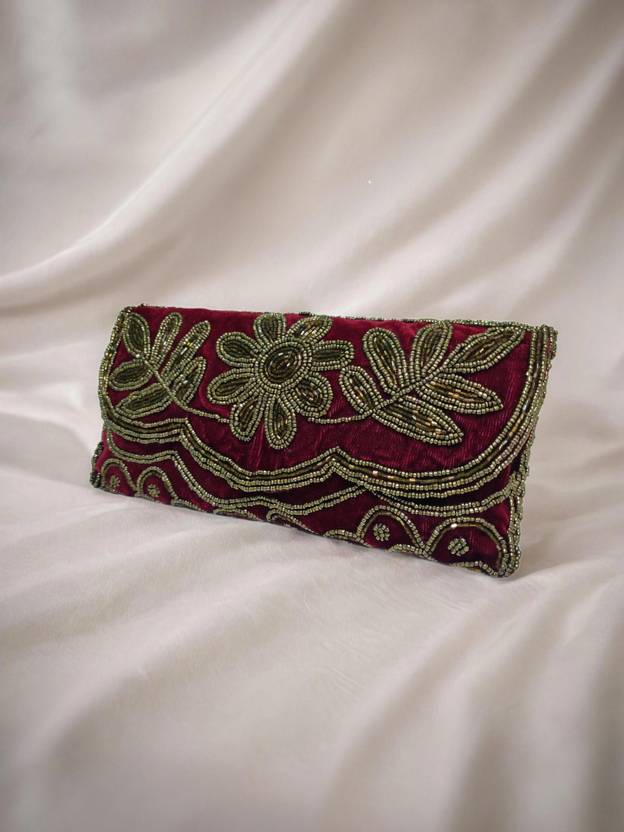 25DEGREE N Party Maroon Clutch