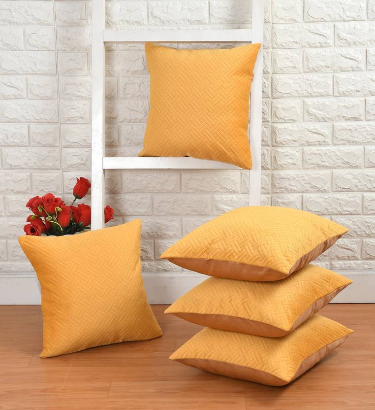 Bigger fish Velvet Cushions Cover