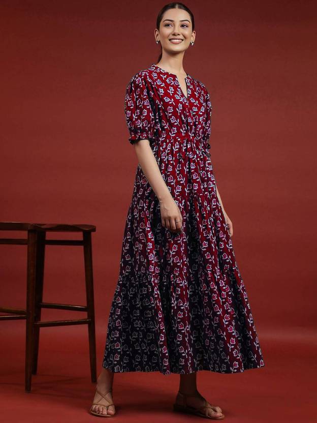 Presha Women Fit and Flare Multicolor Below Knee Dress
