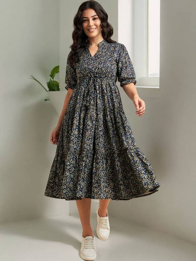 Presha Women Fit and Flare Multicolor Below Knee Dress