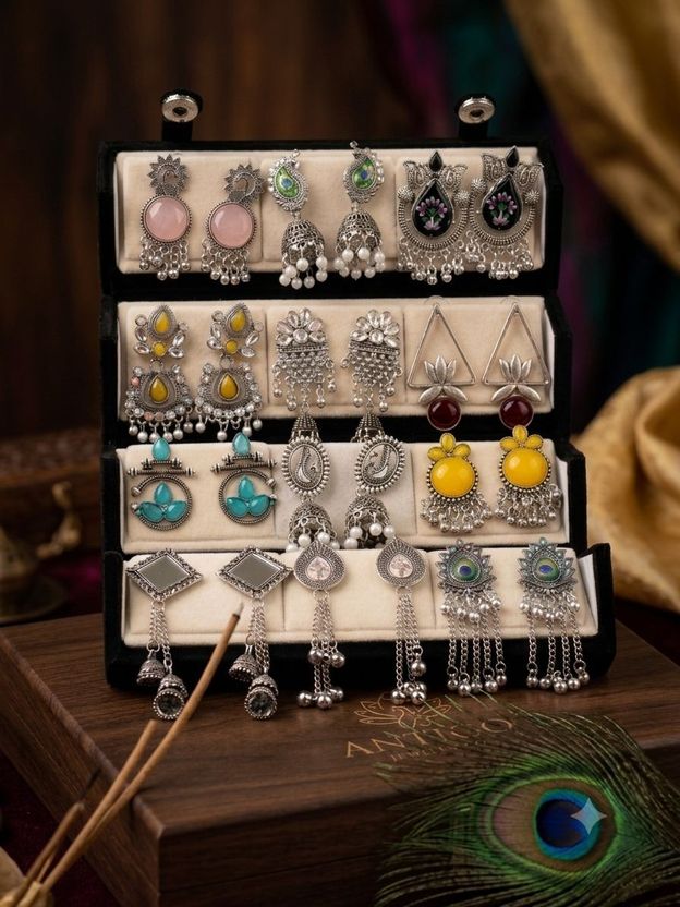 Antico 12 Pair Silver Oxidised Earrings - Image 5