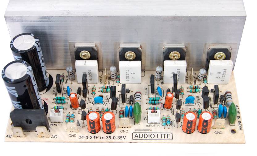 AUDIO LITE 150 WATT STEREO AMPLIFIER BOARD USING 2 PAIRS OF C5198+A1941
