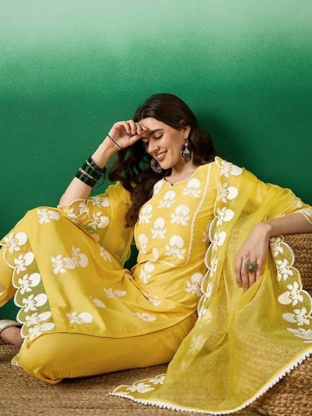 ARVILAS Women Kurta Pant Dupatta Set