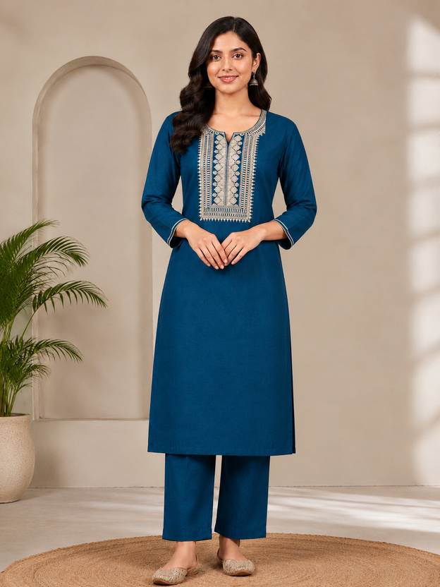 Aakasya Women Cotton Blend Kurta Pant Set
