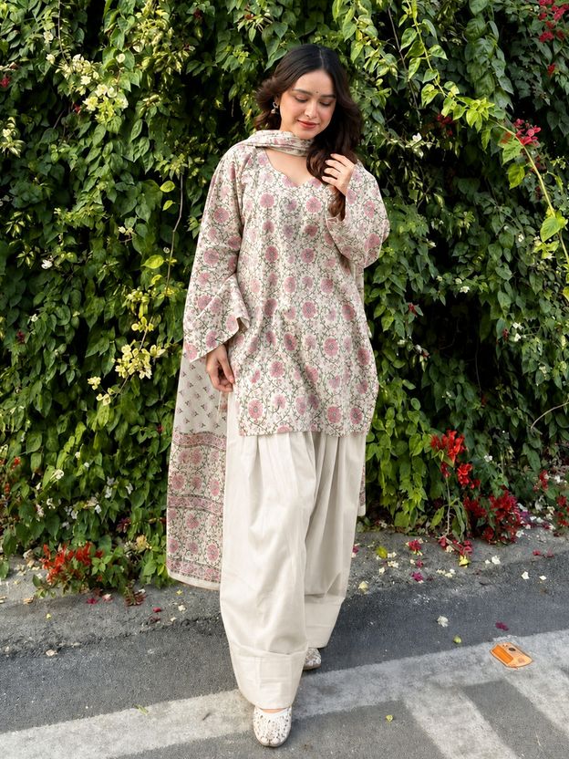 Gosriki Women Kurti Salwar Dupatta Set - Image 7