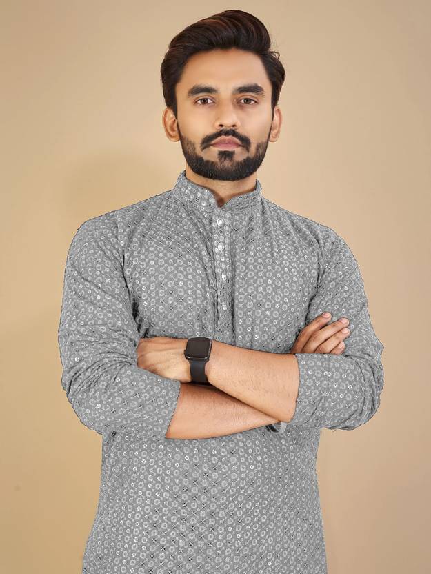 Progetto Men Embroidered Straight Kurta