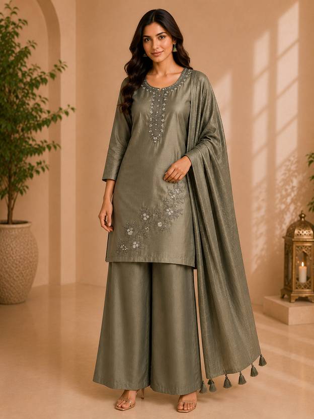 Ghunawali Women Kurta Palazzo Dupatta Set