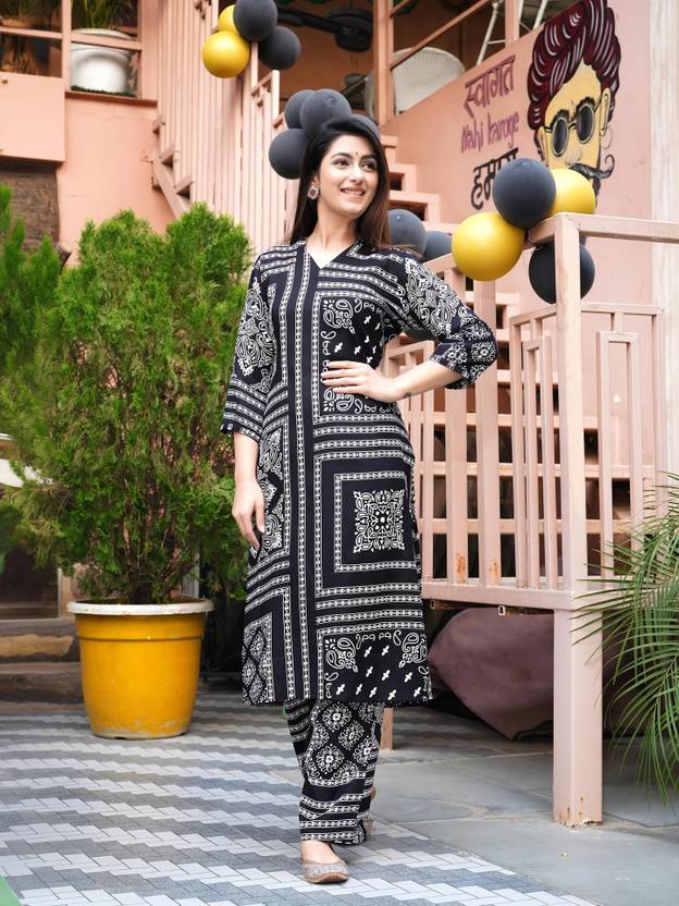 Bhagyesh Fashion Women Viscose Rayon Kurta Palazzo Set