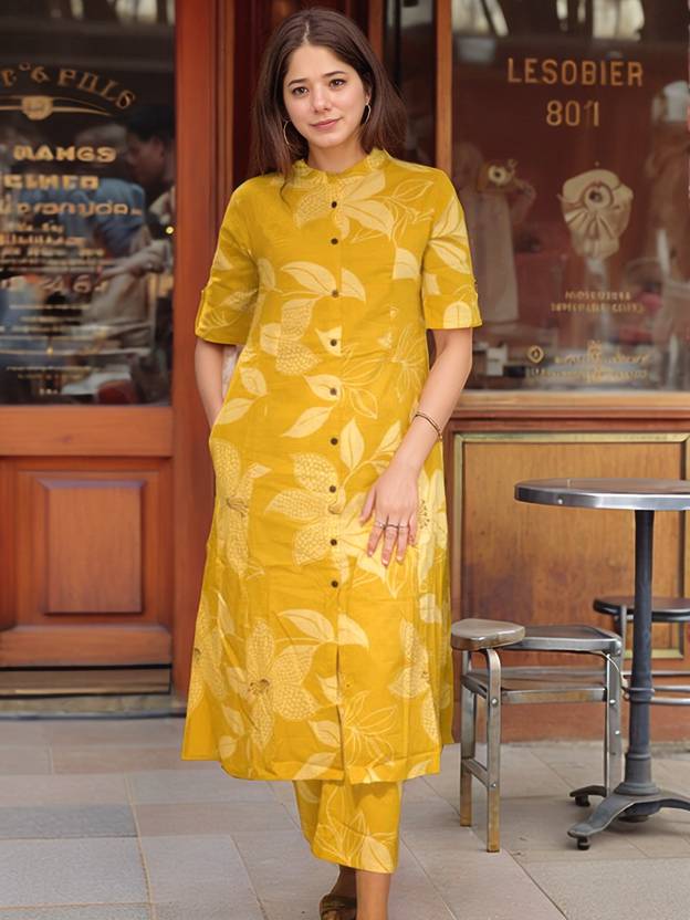 Aaghnya Fashion Women Viscose Rayon Kurta Pant Set