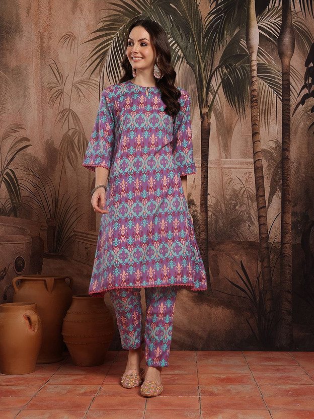 Sangria Women Foil Printed Kurta Pant Set