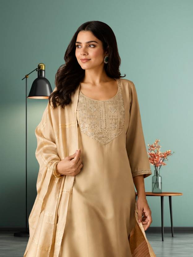 aurbhi Women Cotton Rayon Kurta Pant Dupatta Set