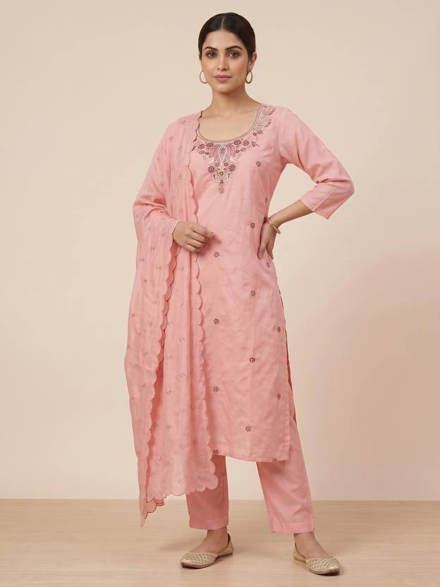 Ghunawali Women Kurta Pant Dupatta Set