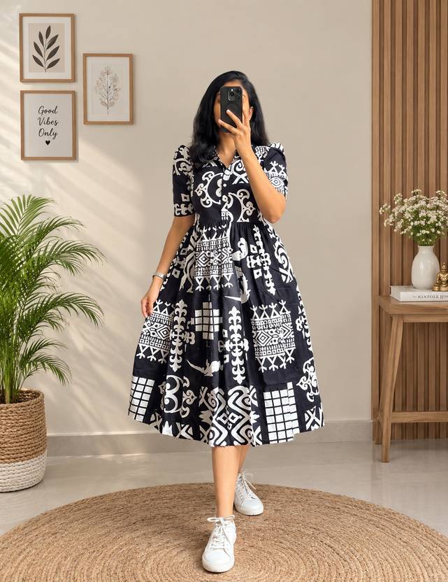 Lakshita Fashion Printed, Abstract, Geometric Print Viscose Rayon Stitched Flared/A-line Gown