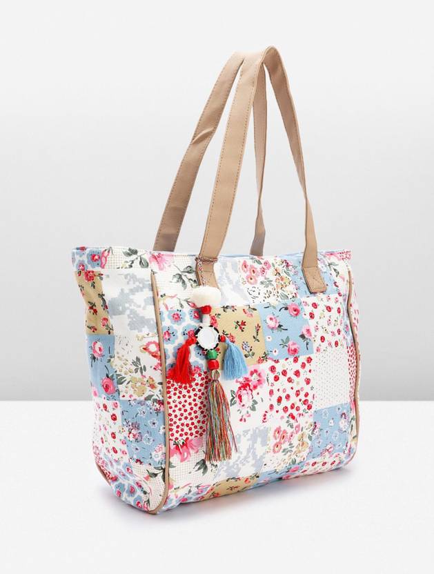 Sangria Women Multicolor Shoulder Bag