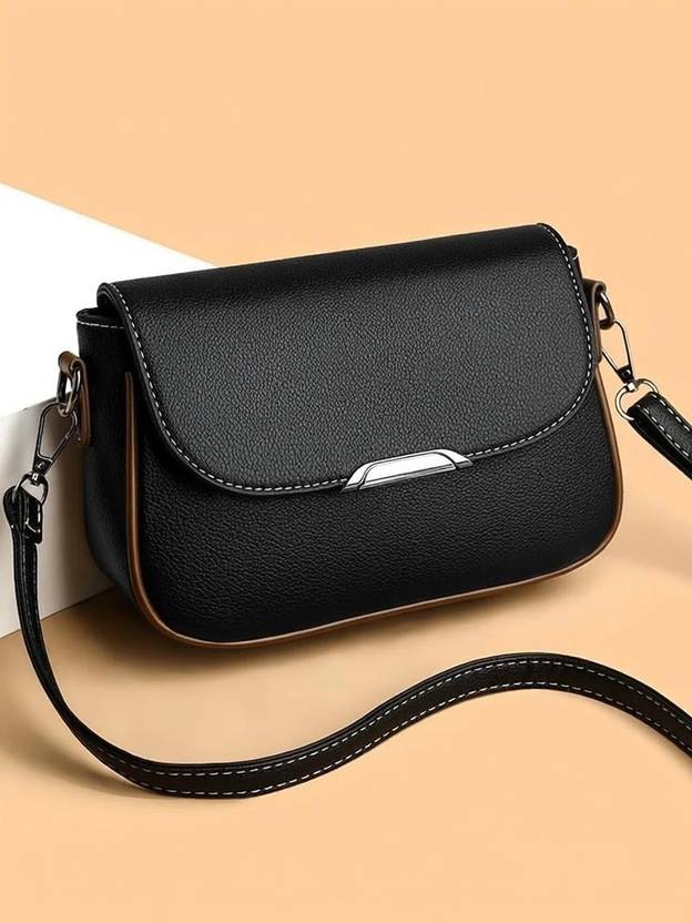 MAJESTIC CRAFTING Women Black Messenger Bag