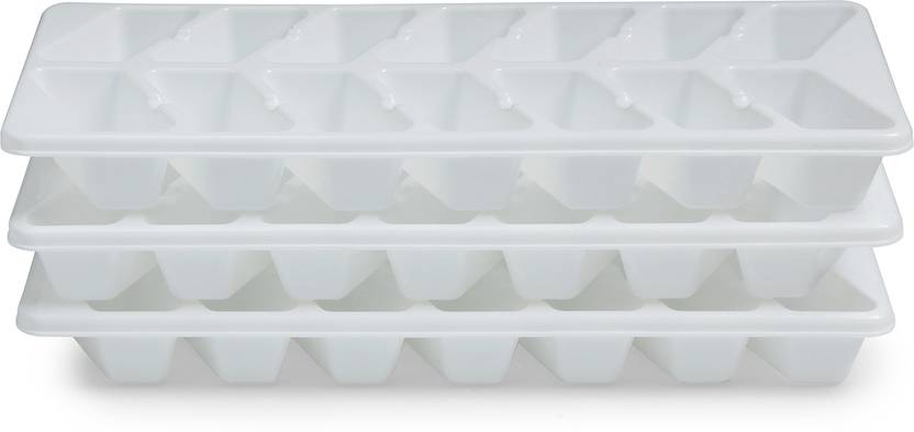Comet White Plastic Ice Cube Tray