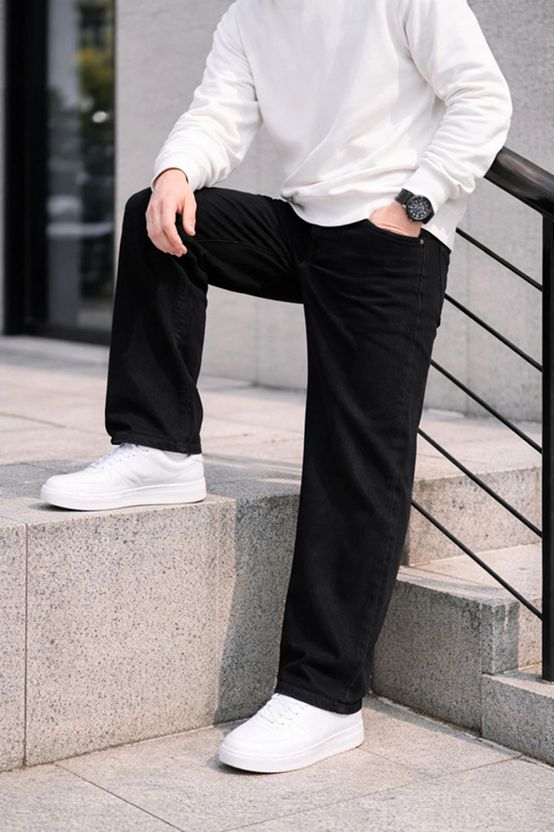 AzureAttire Men Black Straight Fit Mid Rise Jeans - Image 4