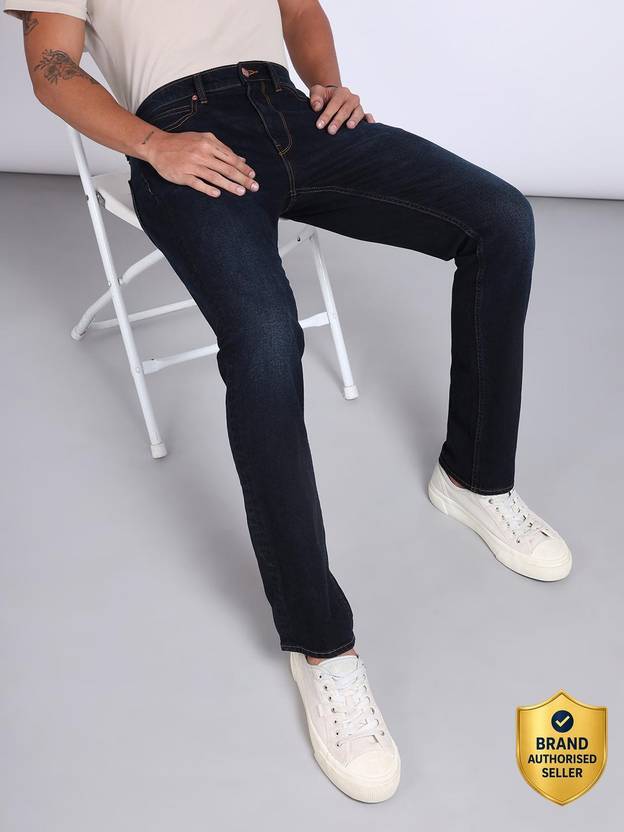 Lee Men Clothing 80% off