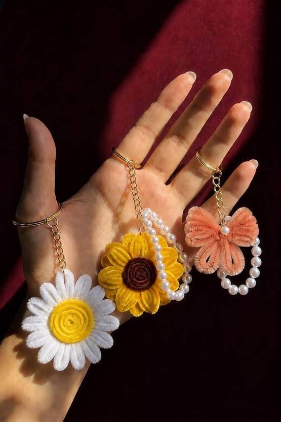 BloomingPetals Pack of 3 flower and bow keychain Key Chain
