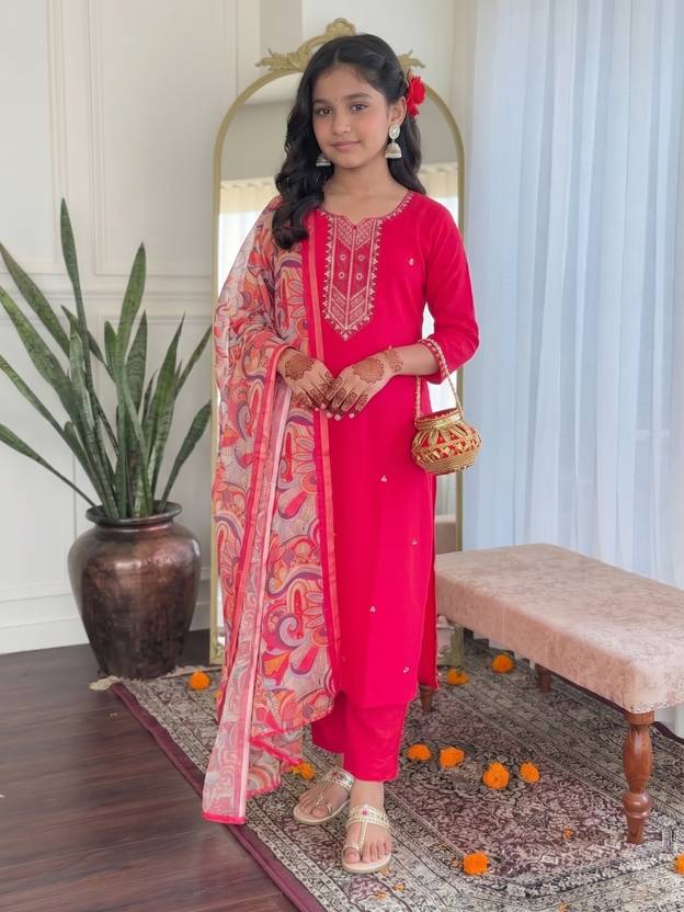 ASHTAVINAYAK Girls Festive & Party Kurta, Pyjama & Dupatta Set