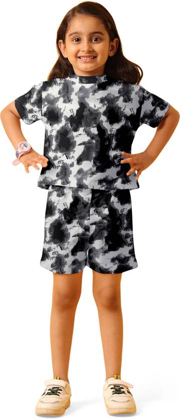 Amrutiya Enterprises Kids Nightwear Girls Printed Cotton Blend