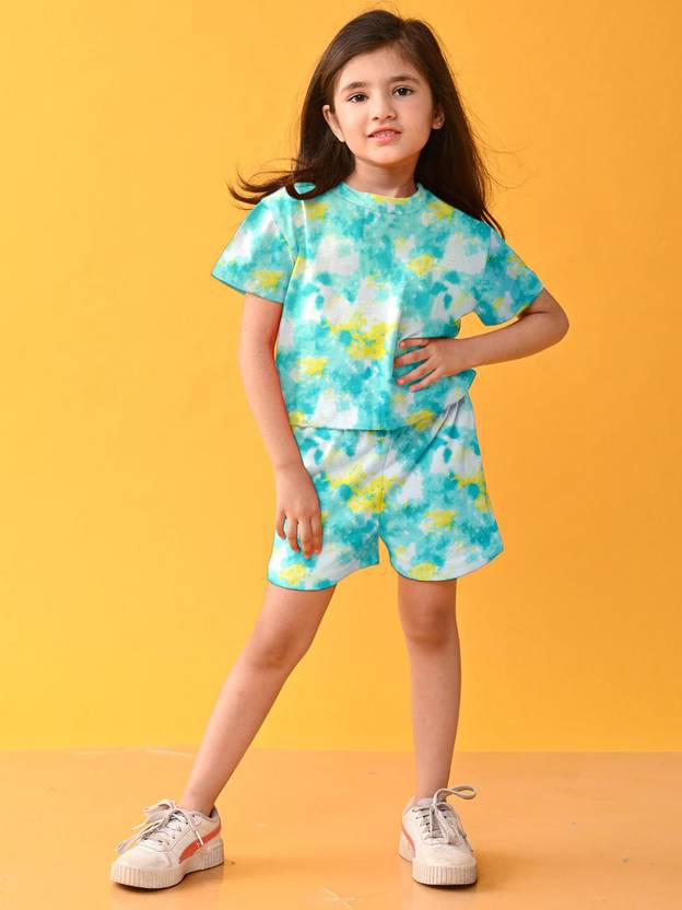 Amrutiya Enterprises Kids Nightwear Girls Printed Cotton Blend