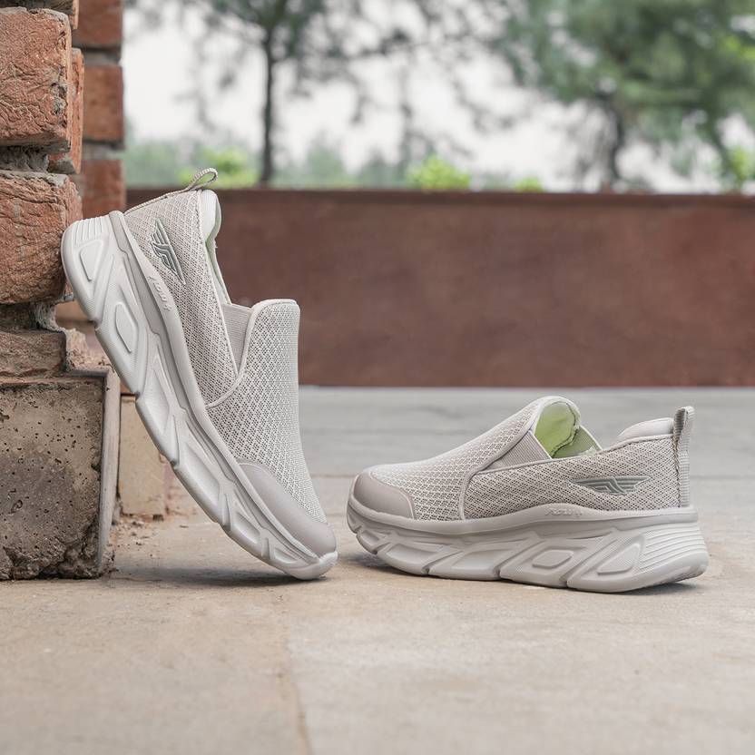 RED TAPE Boys Slip on Walking Shoes Price in India Buy RED TAPE Boys